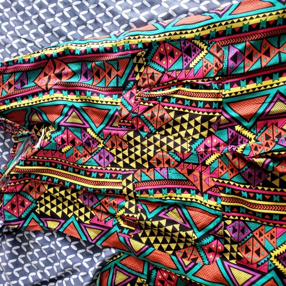 Multi color jumpsuit - Picture 8 of 9